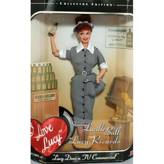 I Love Lucy Doll Lucy Does a TV Commercial Collector Edition 1997 Mattel