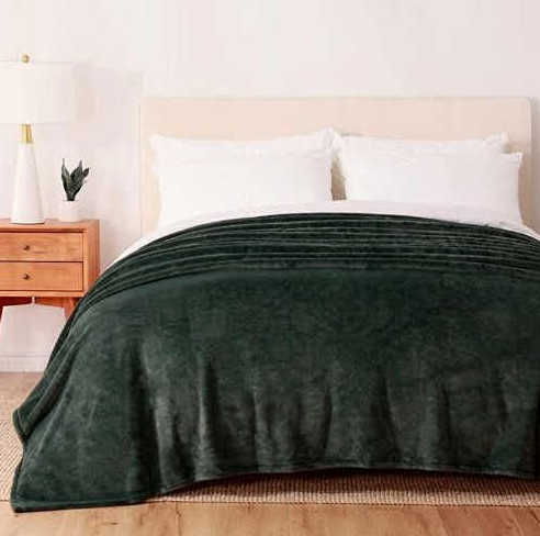 Berkshire Life LuxeLoft Blanket (Forest Green, Twin), Twin (66 in x 92 in)