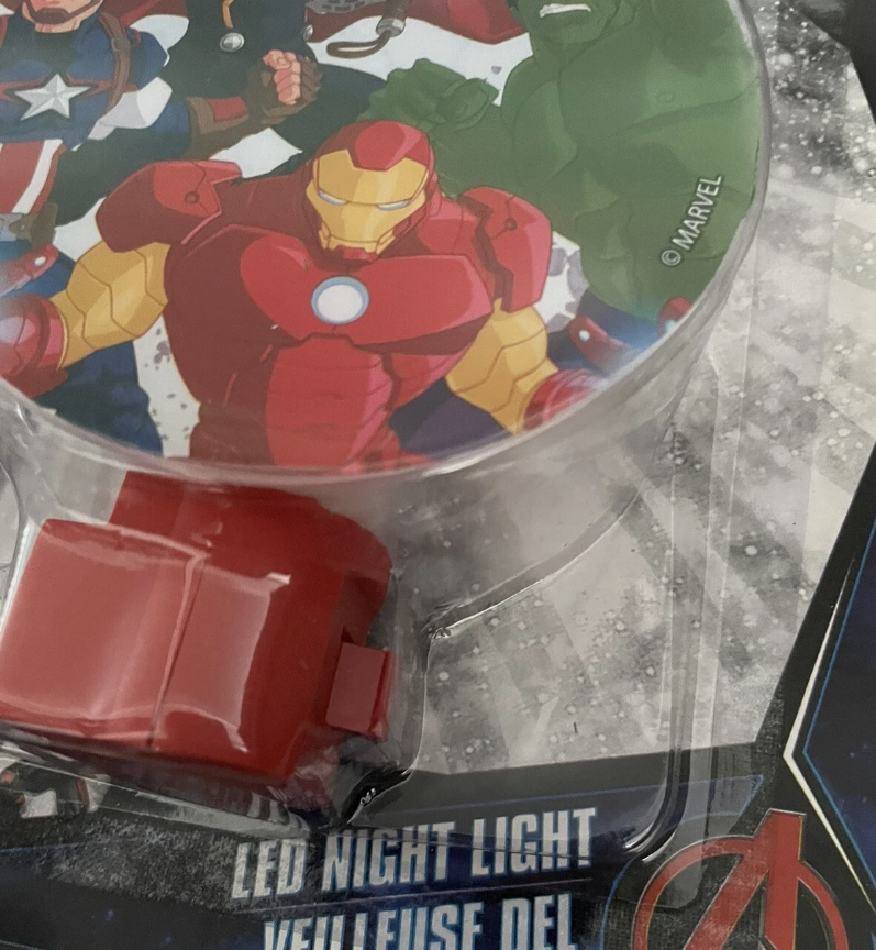 Avengers LED Wall Night Light, Kids, Superhero (2PK)