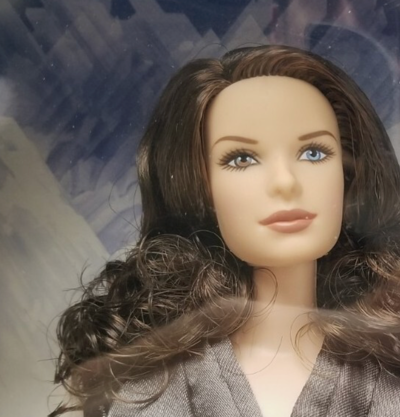 Barbie: Superman Comics - Lois Lane Doll