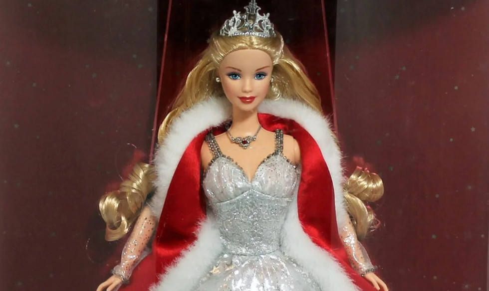 2001 Barbie Holiday Celebration Doll Special Edition Mattel 50304